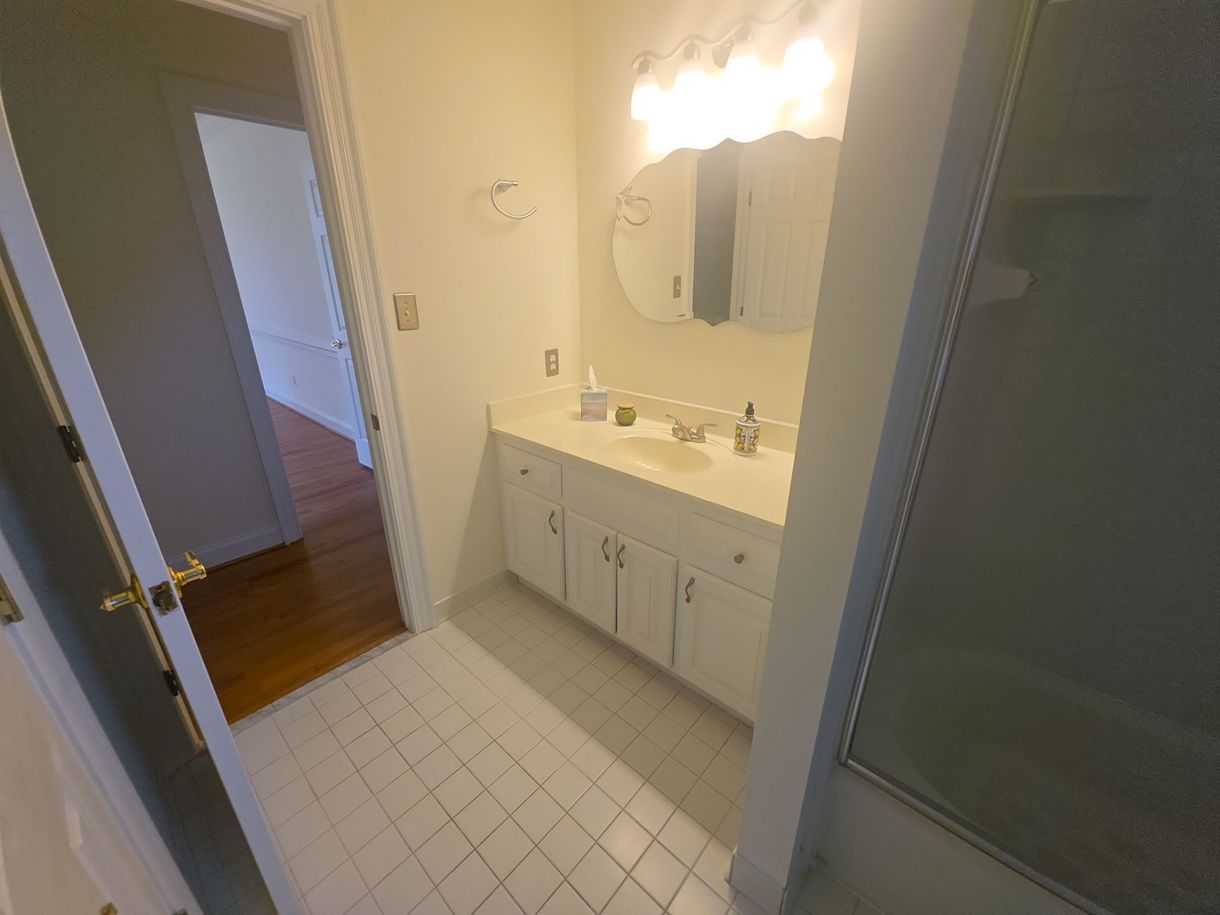 Kitchen and bath project photo